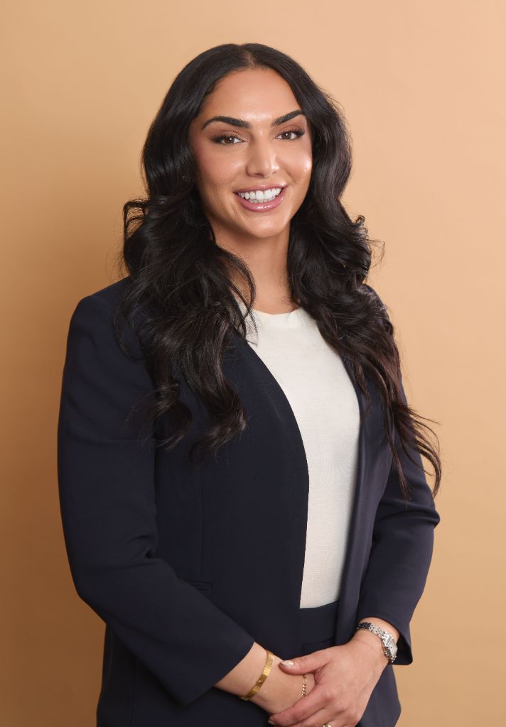 Dorsa Davari, Chief of Operations